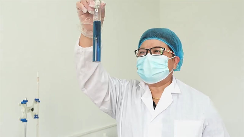 精心化验严把质量